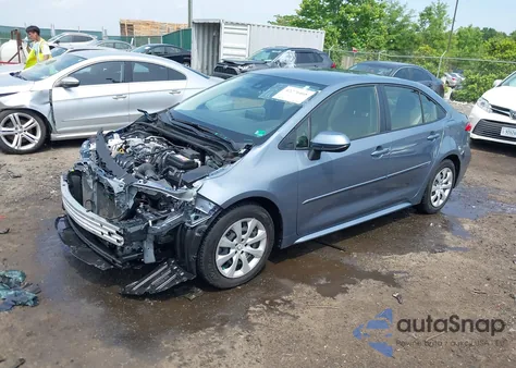 2022 Toyota Corolla Le z USA, uszkodzony, nr VIN JTDEPMAE4N3004674